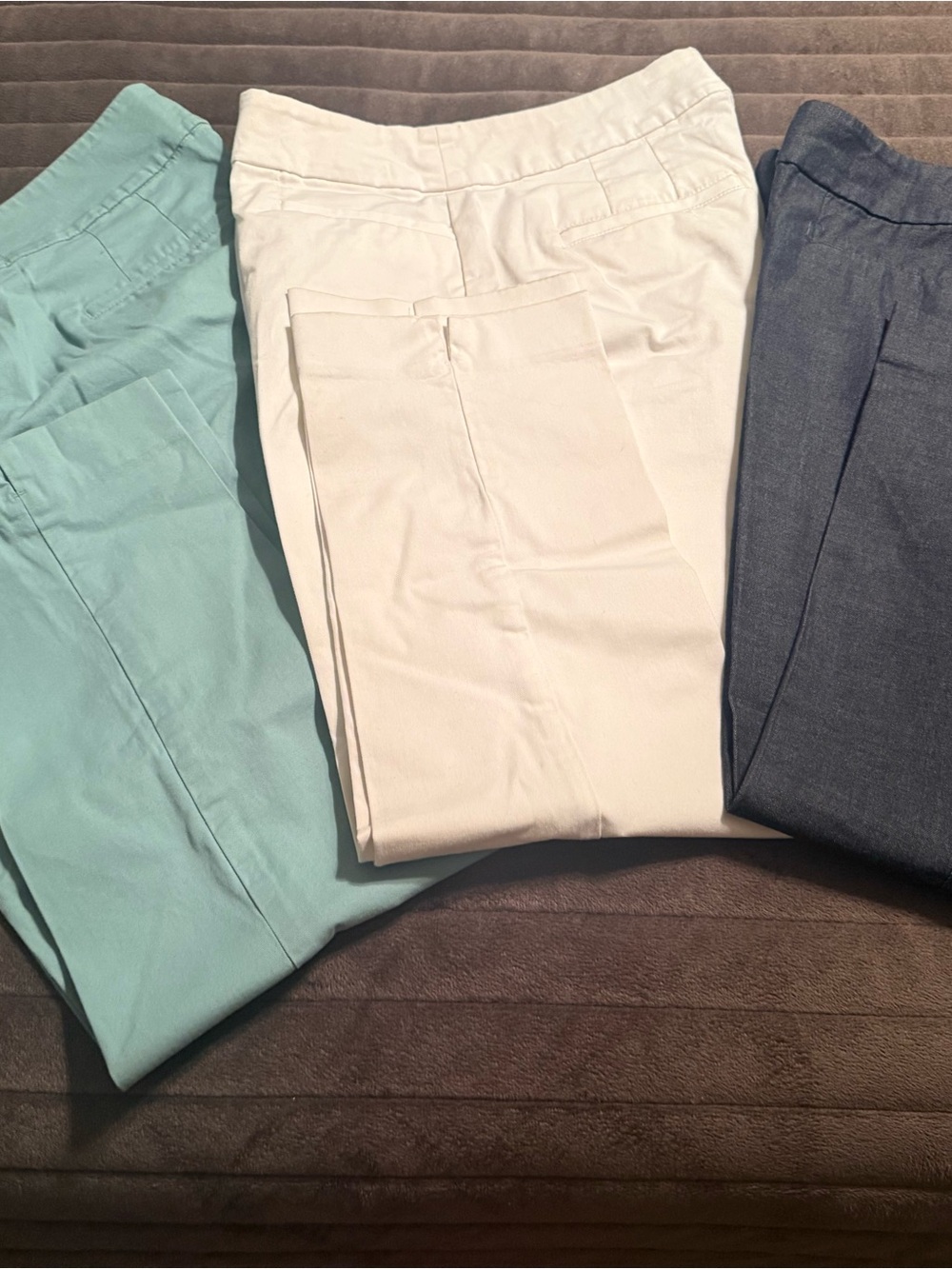 Ann Taylor Factory Cropped Pants Trio in Mint, White and Navy